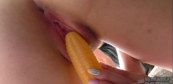  19yo ayza aka vera masturbating in my window corn cob dildo